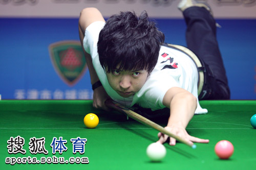 更稳重和控 更稳重和控