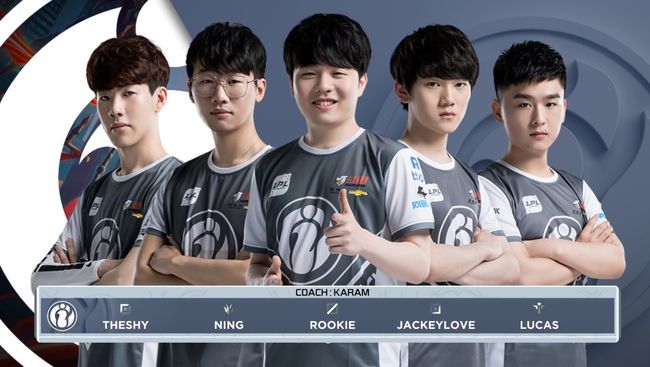 不同于盲目 不同于盲目