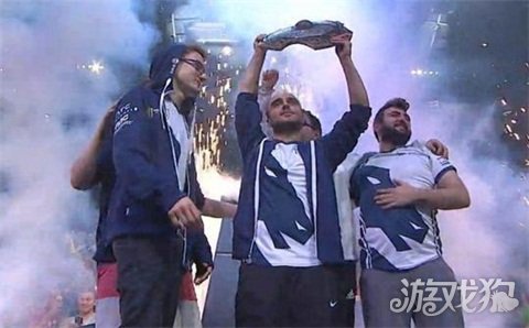 第十二人 第十二人